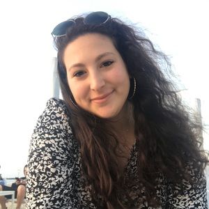 Meet your Posher, Talya